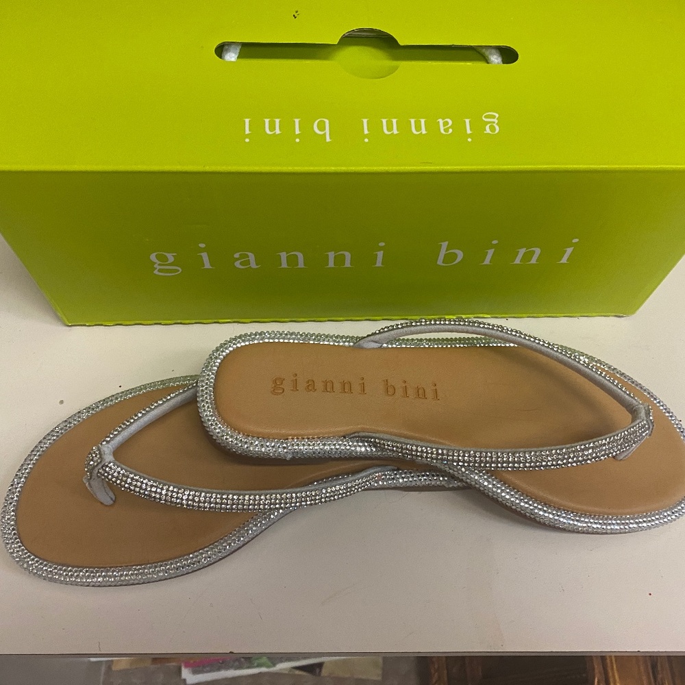 Gianni Bini Betina Bling Embellished Thong Sandals  Size 6.5